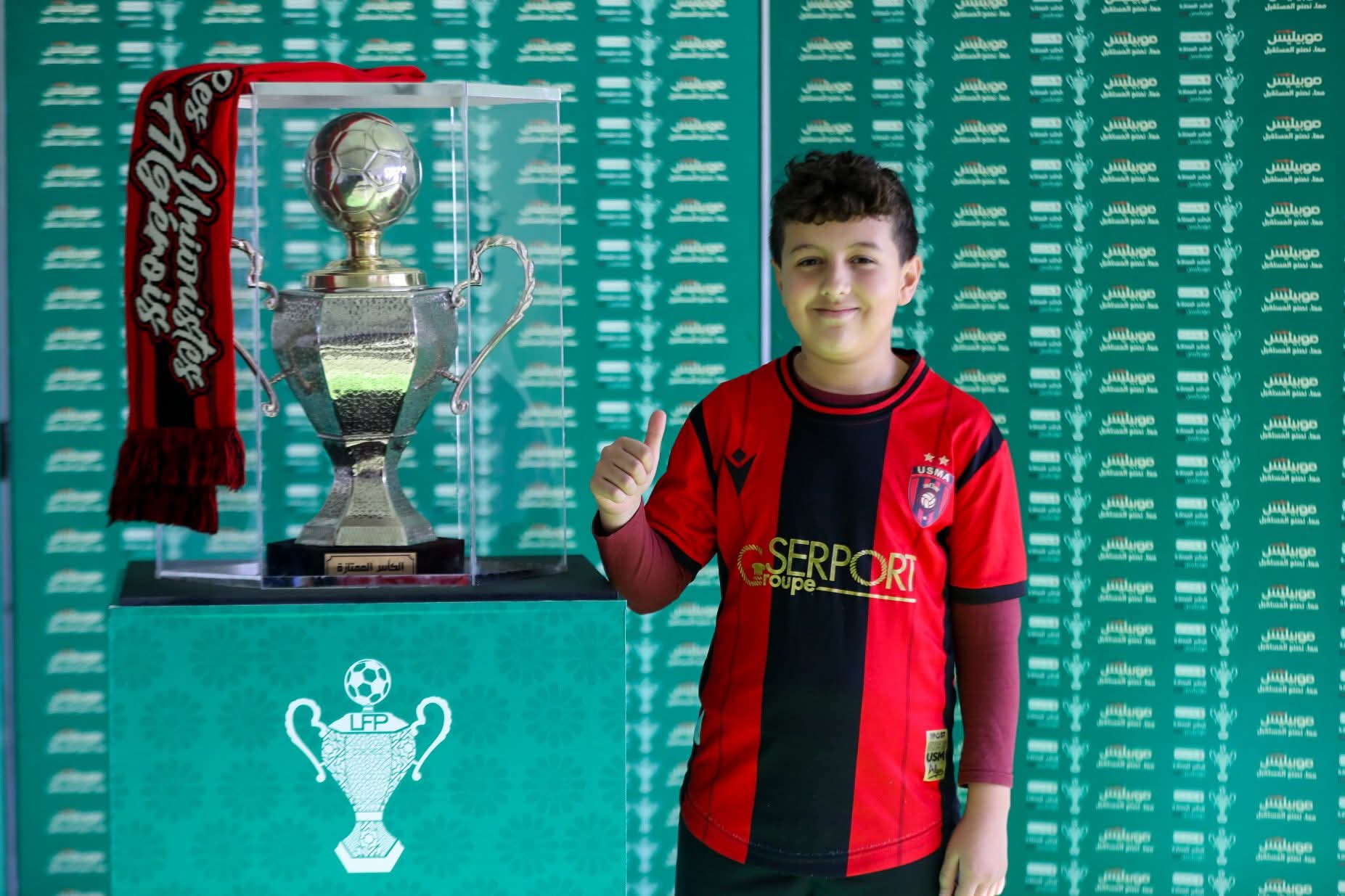 تقديم الكأس الممتازة موبيليس 2025 بملعب عمر حمادي